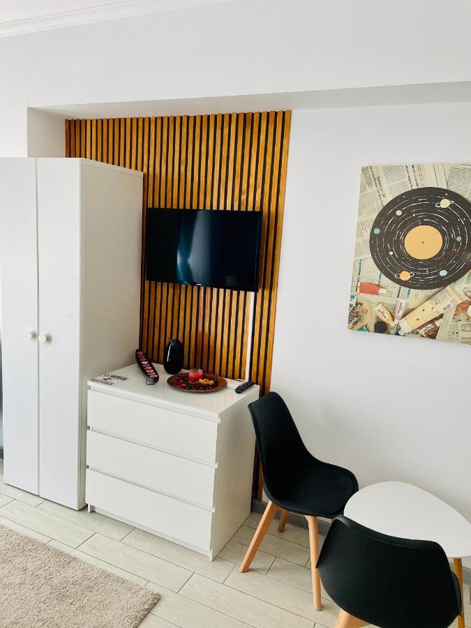 Ayan Desilva Apartment